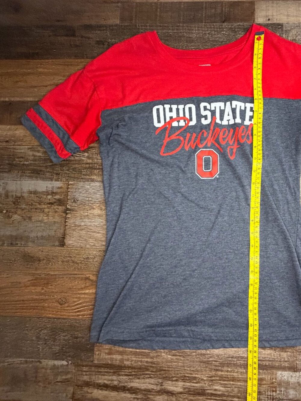 Ohio State Buckeyes Women's Large Red Gray Graphic T-Shirt - Picture 6 of 7